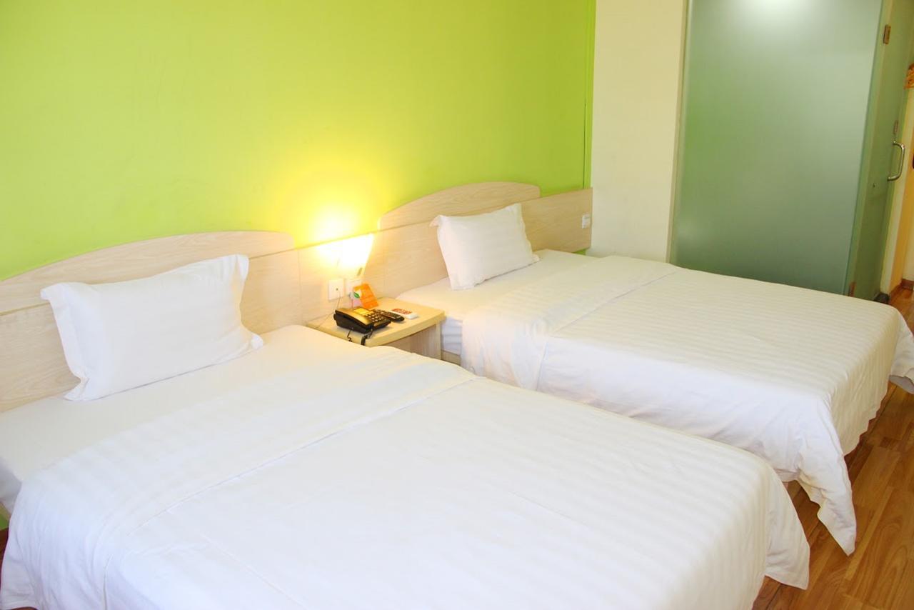 7Days Inn Deyang Wenmiao Square Eksteriør billede